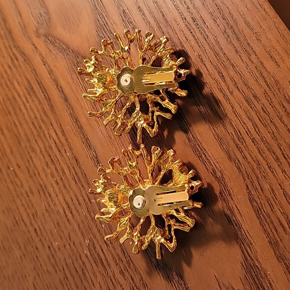 Vtg Kenneth Jay Lane For Avon Clip On Earrings - image 5